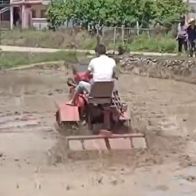 Gemakkelijk te bedienen 25 pk kleine boerderij kruiper tractor landbouwmachines CE-gecertificeerd